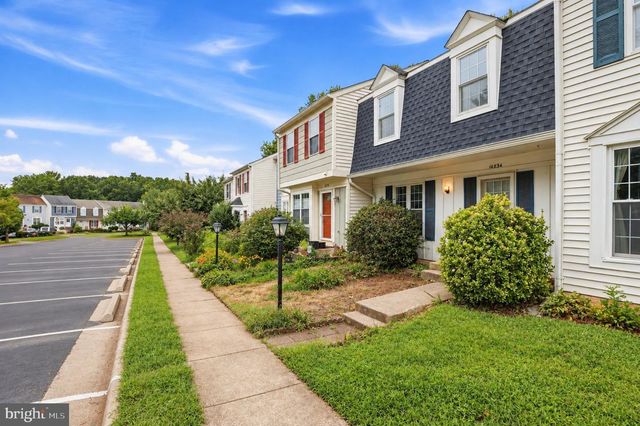 14834 LYNHODGE CT, Centreville, VA 20120
