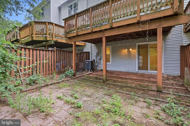 14834 LYNHODGE CT, Centreville, VA 20120
