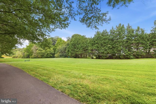 14834 LYNHODGE CT, Centreville, VA 20120