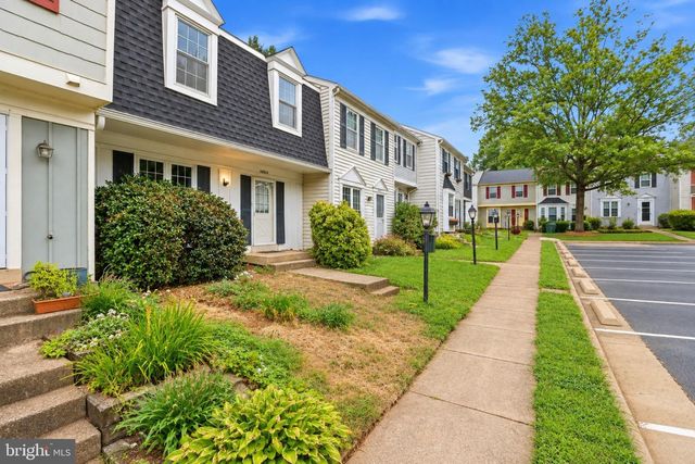 14834 LYNHODGE CT, Centreville, VA 20120