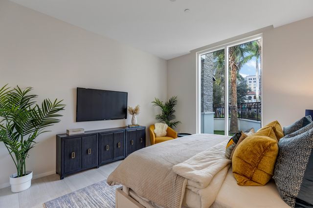 200 SE Mizner Boulevard 106, Boca Raton, FL 33432