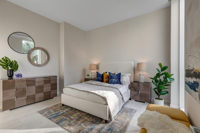 200 SE Mizner Boulevard 106, Boca Raton, FL 33432