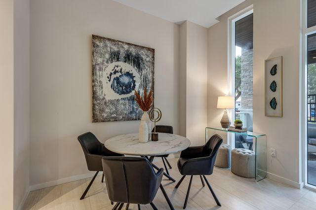 200 SE Mizner Boulevard 106, Boca Raton, FL 33432
