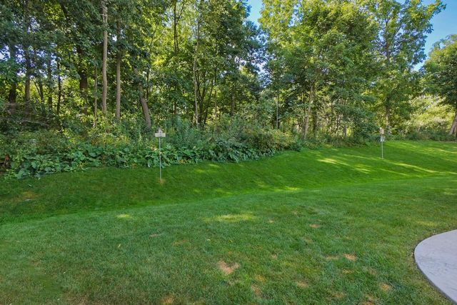 11203 W Drake LANE, Franklin, WI 53132