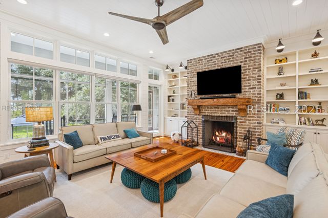 4 Shrimp Pond Rd, Okatie, SC 29909