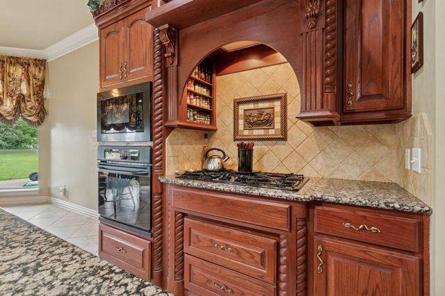 2308 Kella Court, Haslet, TX 76052