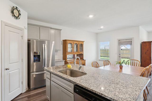 7222 E 154th Street S, Bixby, OK 74008