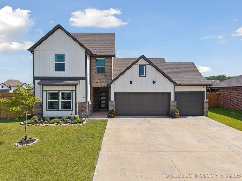 7222 E 154th Street S, Bixby, OK 74008