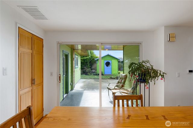 16005 La Conner Whitney Road, La Conner, WA 98257