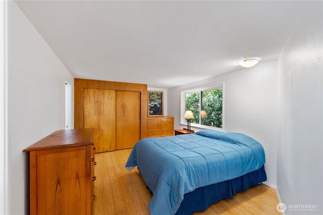 16005 La Conner Whitney Road, La Conner, WA 98257