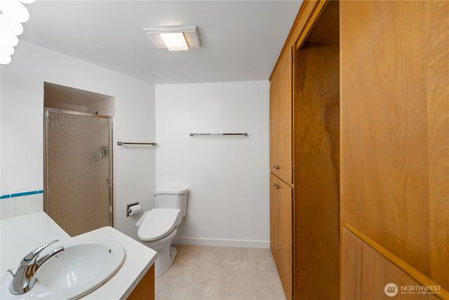 16005 La Conner Whitney Road, La Conner, WA 98257