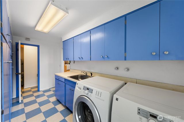 16005 La Conner Whitney Road, La Conner, WA 98257