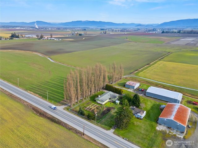 16005 La Conner Whitney Road, La Conner, WA 98257