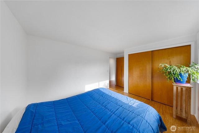 16005 La Conner Whitney Road, La Conner, WA 98257