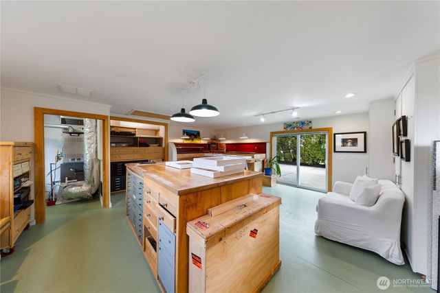 16005 La Conner Whitney Road, La Conner, WA 98257