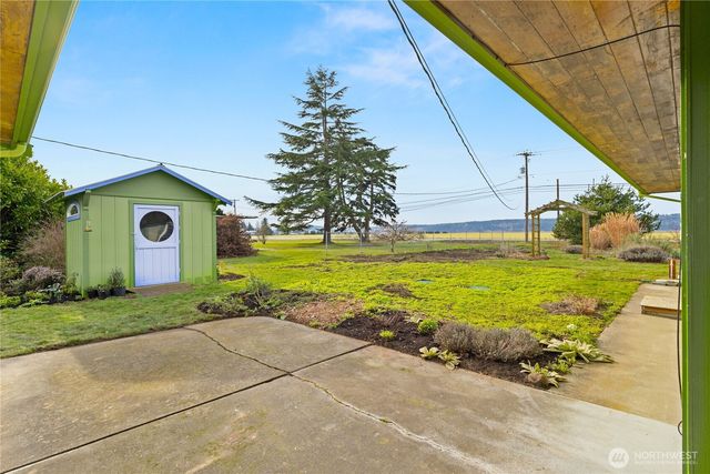 16005 La Conner Whitney Road, La Conner, WA 98257