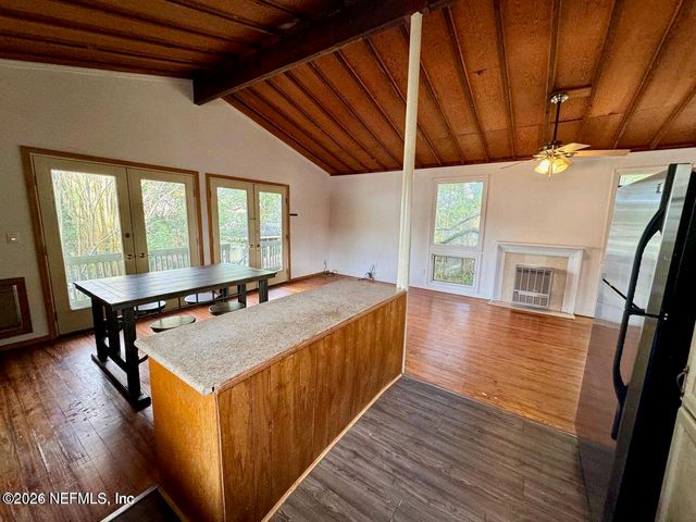 1457 CHALLEN Avenue A, Jacksonville, FL 32205