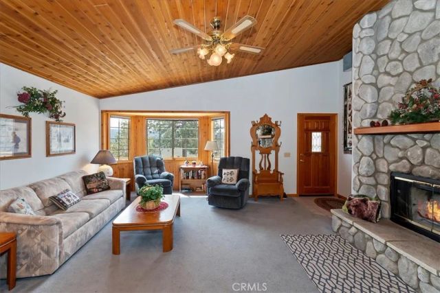 1019 Fawnskin, Fawnskin, CA 92333