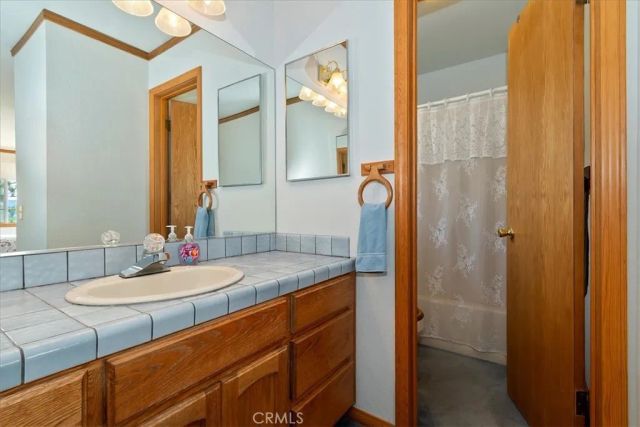 1019 Fawnskin, Fawnskin, CA 92333