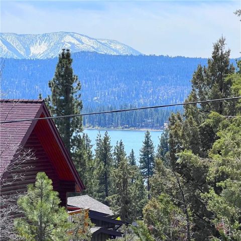 1019 Fawnskin, Fawnskin, CA 92333