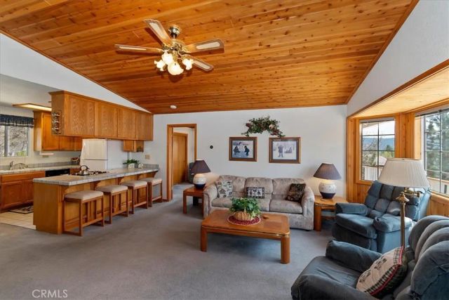 1019 Fawnskin, Fawnskin, CA 92333