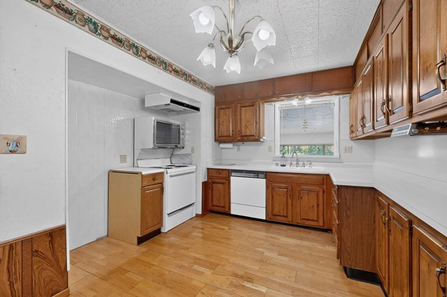 4817 Guadalupe Trail NW, Albuquerque, NM 87107