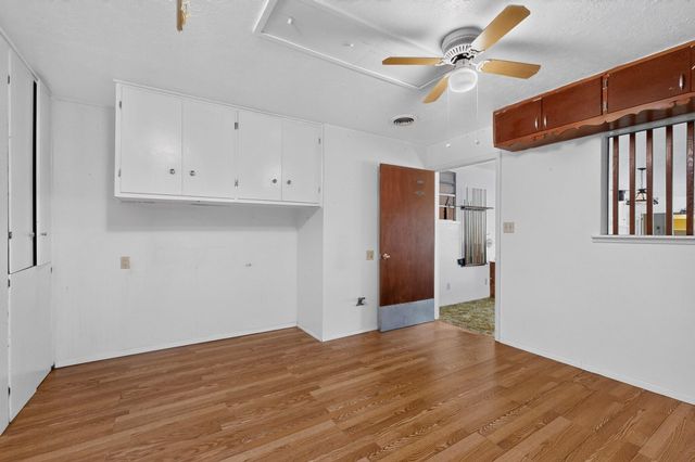 4817 Guadalupe Trail NW, Albuquerque, NM 87107