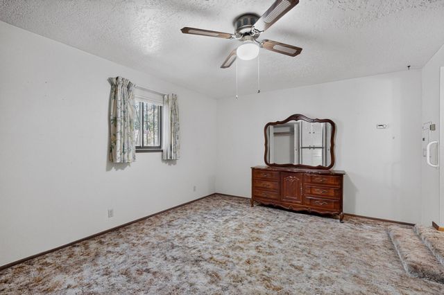 4817 Guadalupe Trail NW, Albuquerque, NM 87107