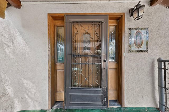 4817 Guadalupe Trail NW, Albuquerque, NM 87107