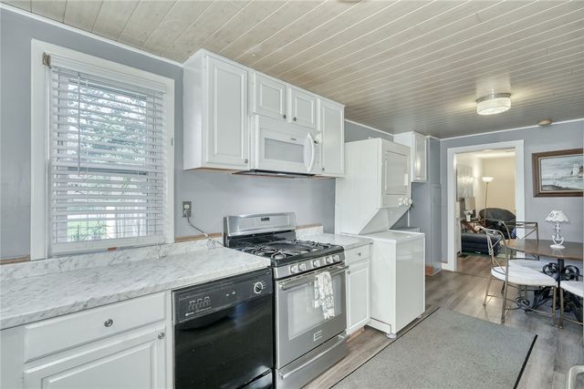 135 Doncaster Road, Brighton, NY 14623