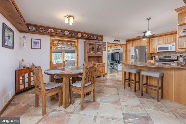 240 LINCOLN AVE, Woodbury Heights, NJ 08097