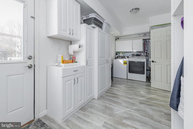 240 LINCOLN AVE, Woodbury Heights, NJ 08097