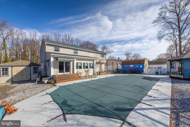 240 LINCOLN AVE, Woodbury Heights, NJ 08097