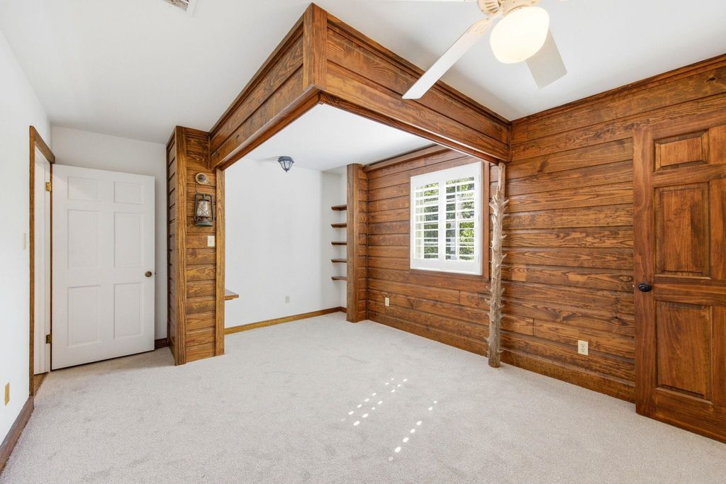 Image 40 of property listing at 3415 WOODLEY Road, Tallahassee, FL 32312