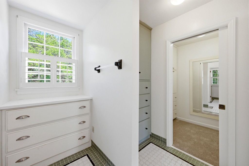 Image 47 of property listing at 3415 WOODLEY Road, Tallahassee, FL 32312