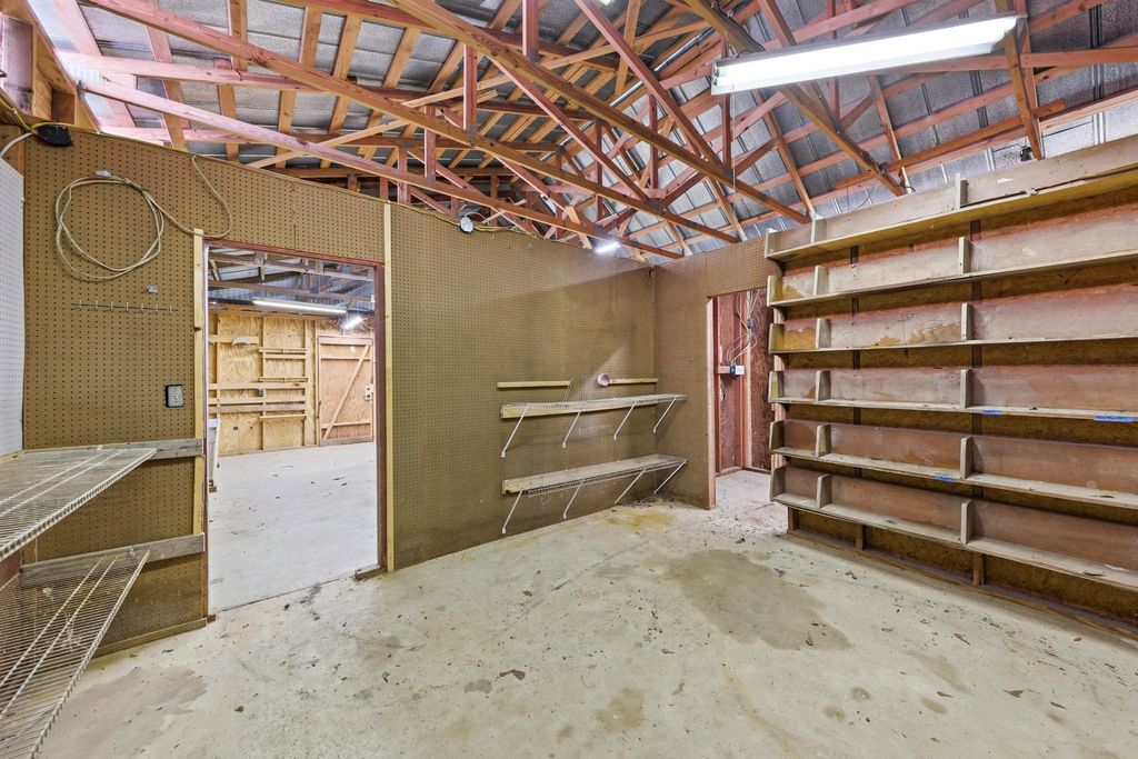 Image 58 of property listing at 3415 WOODLEY Road, Tallahassee, FL 32312