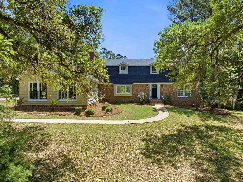 Image 9 of property listing at 3415 WOODLEY Road, Tallahassee, FL 32312