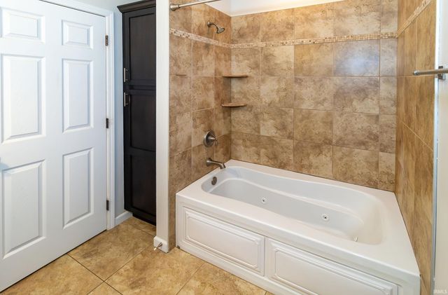 15344 AJ Drive, Evansville, IN 47725