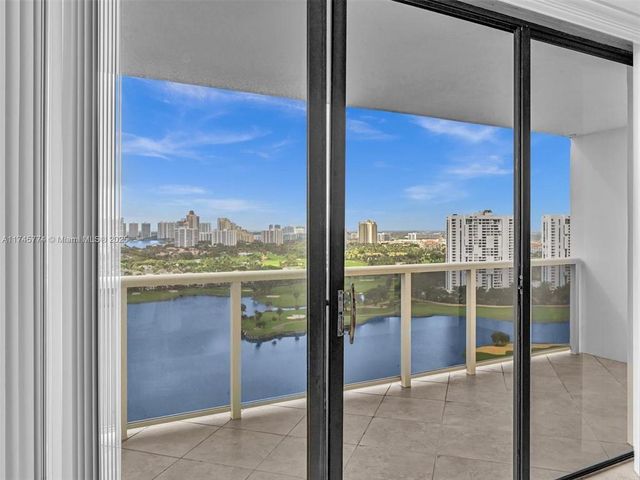 3675 N Country Club Drive 2405, Aventura, FL 33180