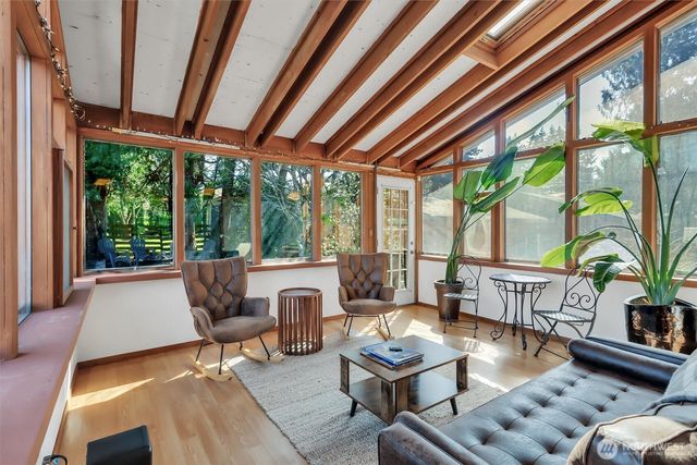 14005 20th Place W, Lynnwood, WA 98087