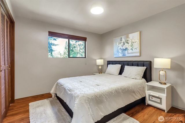 14005 20th Place W, Lynnwood, WA 98087