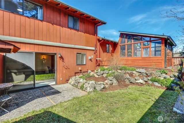 14005 20th Place W, Lynnwood, WA 98087