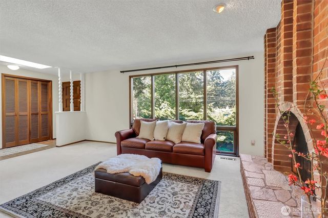 14005 20th Place W, Lynnwood, WA 98087