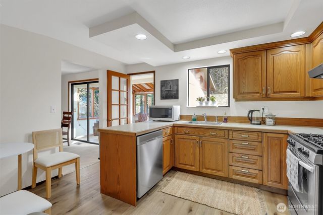 14005 20th Place W, Lynnwood, WA 98087