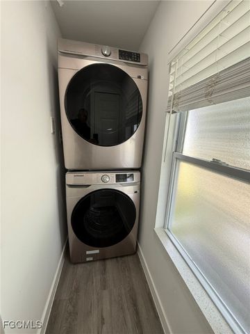 14703 Tea Party LN, North Fort Myers, FL 33917