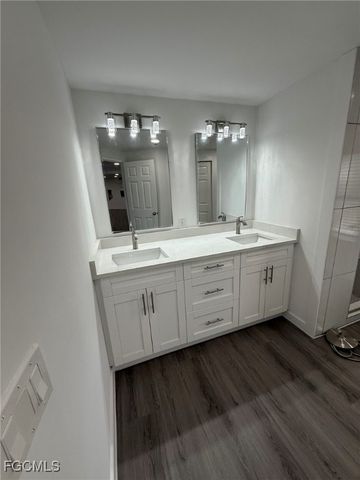 14703 Tea Party LN, North Fort Myers, FL 33917