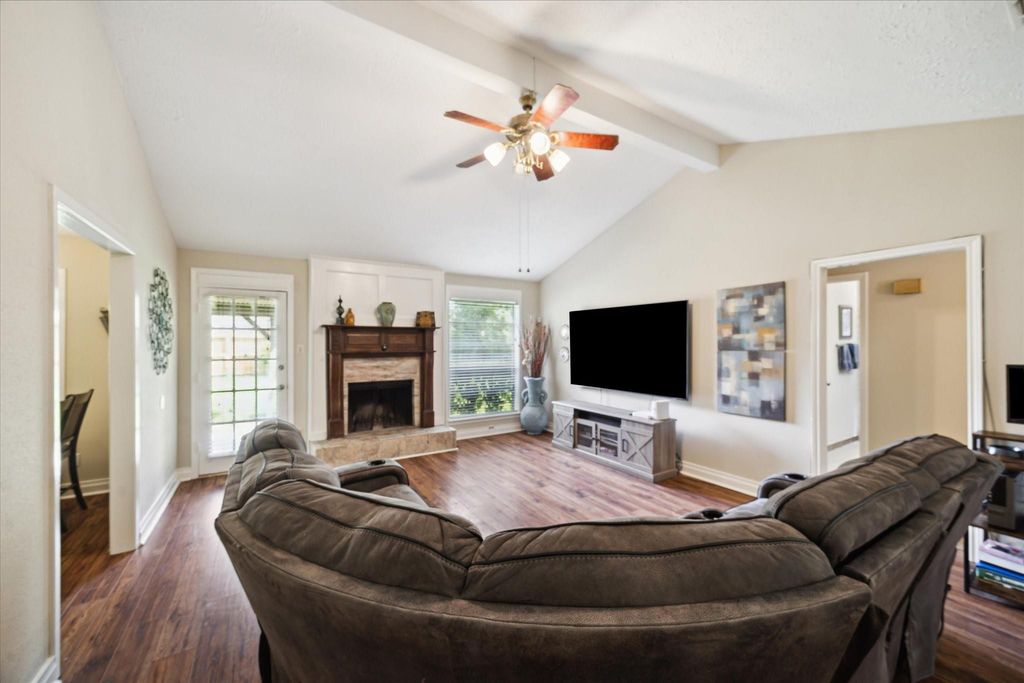 4226 Mossygate Drive, Spring, TX 77373