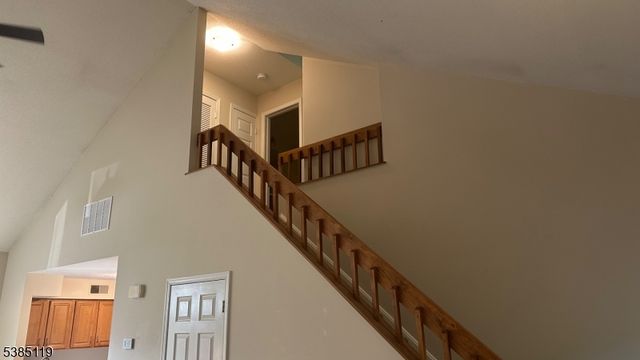 14 Red Oak Ter, Jefferson Twp., NJ 07438