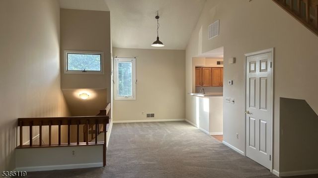 14 Red Oak Ter, Jefferson Twp., NJ 07438