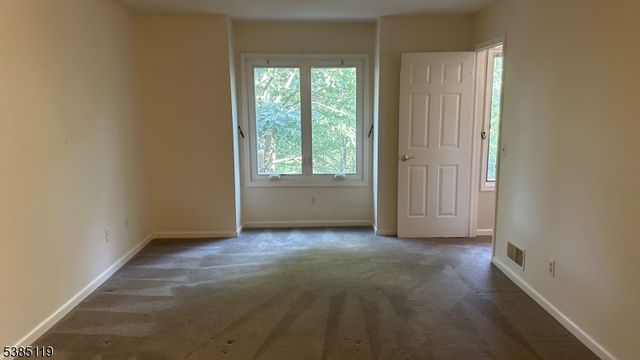 14 Red Oak Ter, Jefferson Twp., NJ 07438